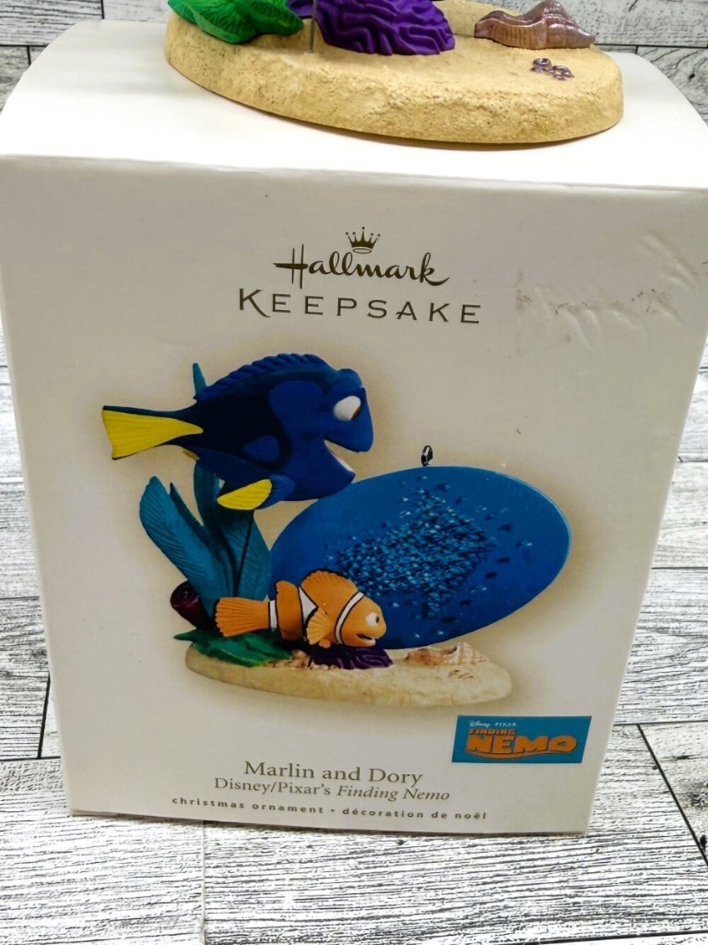2007 Hallmark Keepsake Disney Pixar Marlin and Dory Finding Nemo Xmas Ornament - Picture 2 of 14